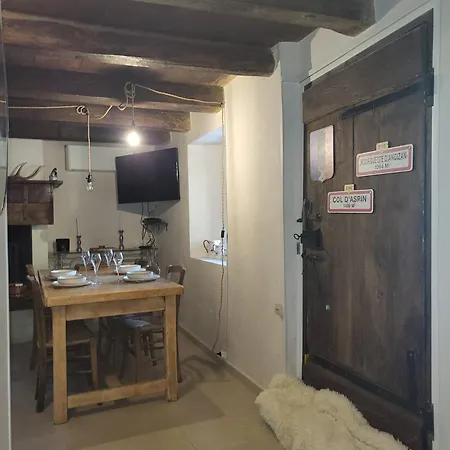 Maison Pyreneene Casa de Férias Campan