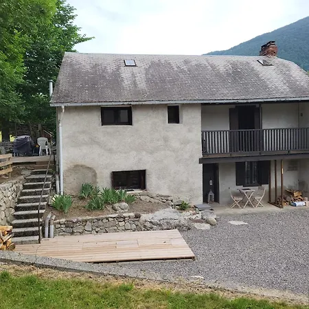 Maison Pyreneene Casa de Férias Campan